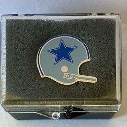 Dallas Cowboys Vintage Rare Kicker Helmet Tie Tack