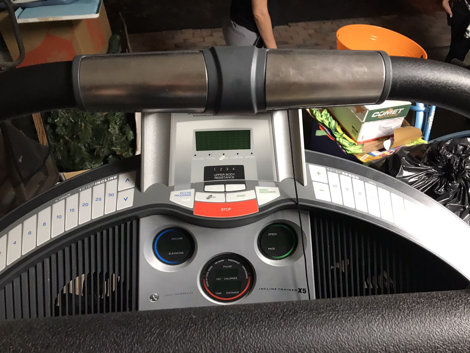Treadmill, NordicTrack Incline Trainer X5