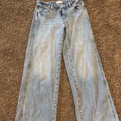 Casey Low rise baggy jean size 24