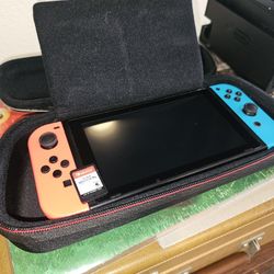 Nintendo Switch + Super Smash Bros