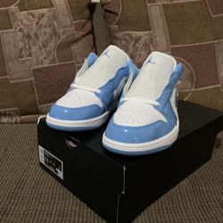 Air Jordan 1 Low SE White/legend Blue Brand New Never Used 