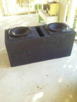 2 10" pioneer's in a ported box