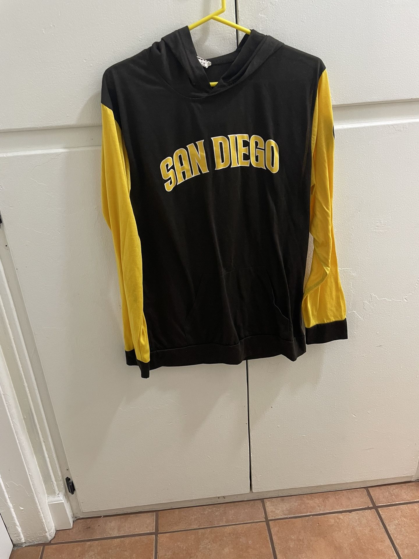 BEAUTIFUL SD PADRES HOODED ADULT SIZE L