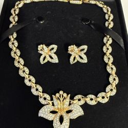 Beautiful And Mint Swarovski Crystal 100 Year Anniversary Set 