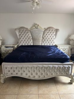 King Victorian Bed Set