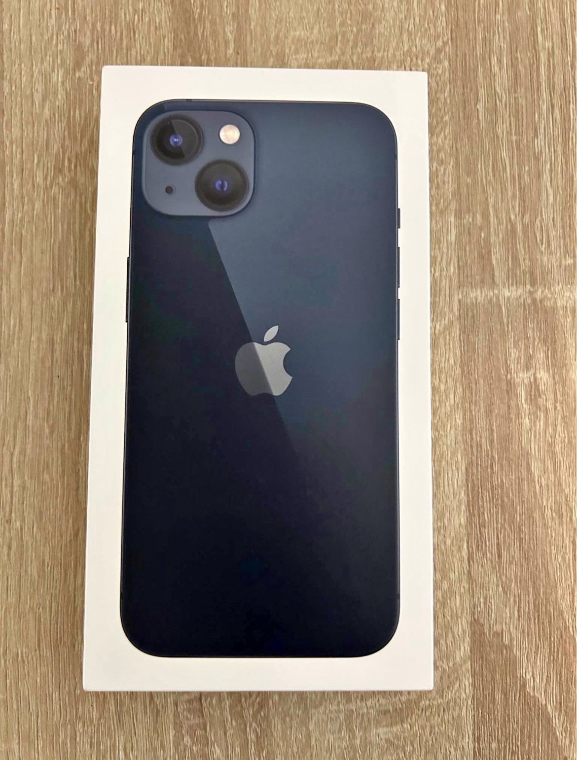 iPhone 13