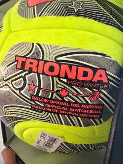 Adidas World Cup official match ball trionda winter edition