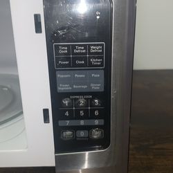 Magic Chef countertop microwave