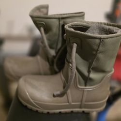 Ugg Boots Size 8