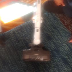 Miele Triflex HX1