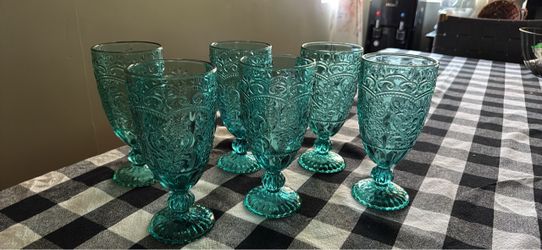 Pioneer Woman Teal Embossed Footed Glass Goblets Set of 6