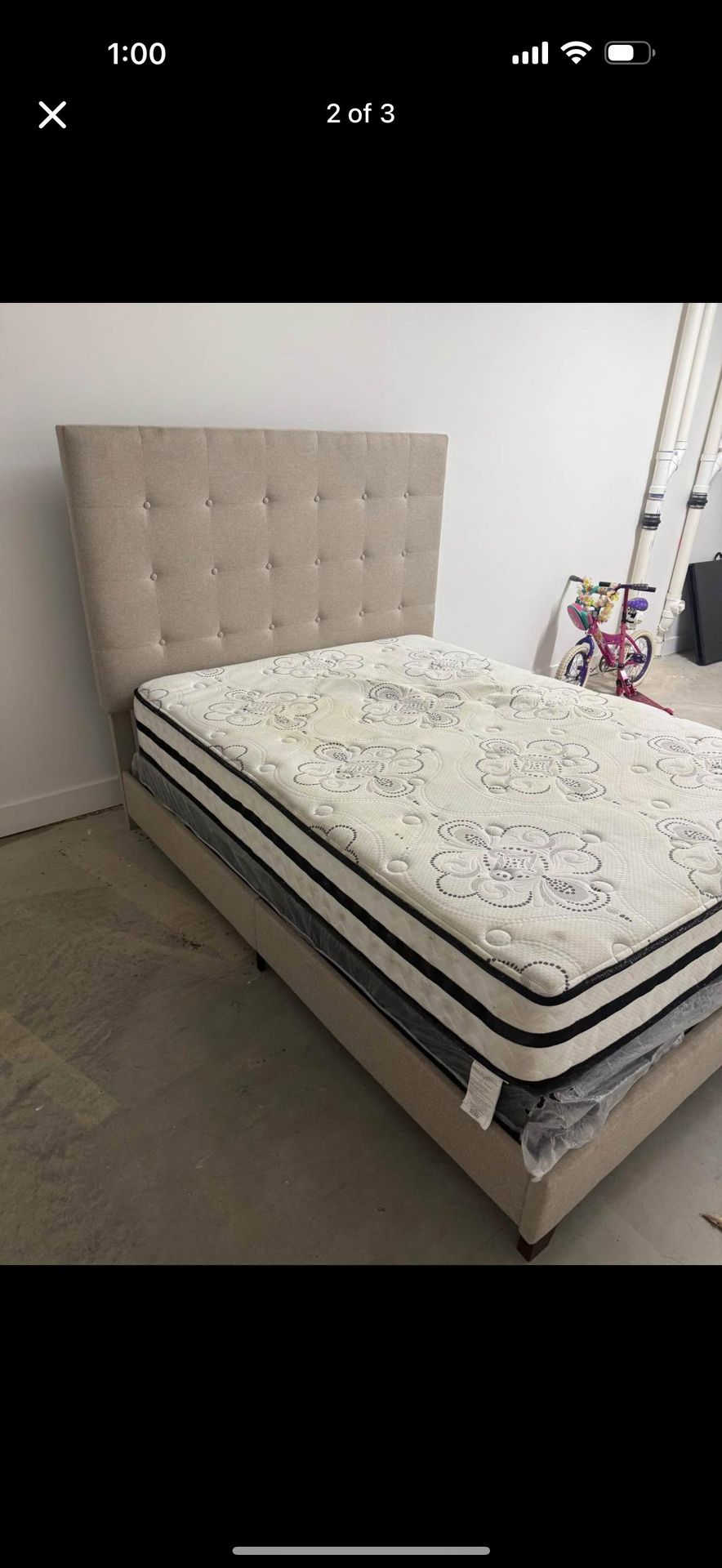 Ashley Queen Bed, With Mattress