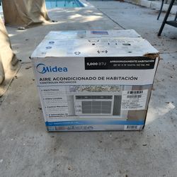 5000 Btu Air Conditioner. New