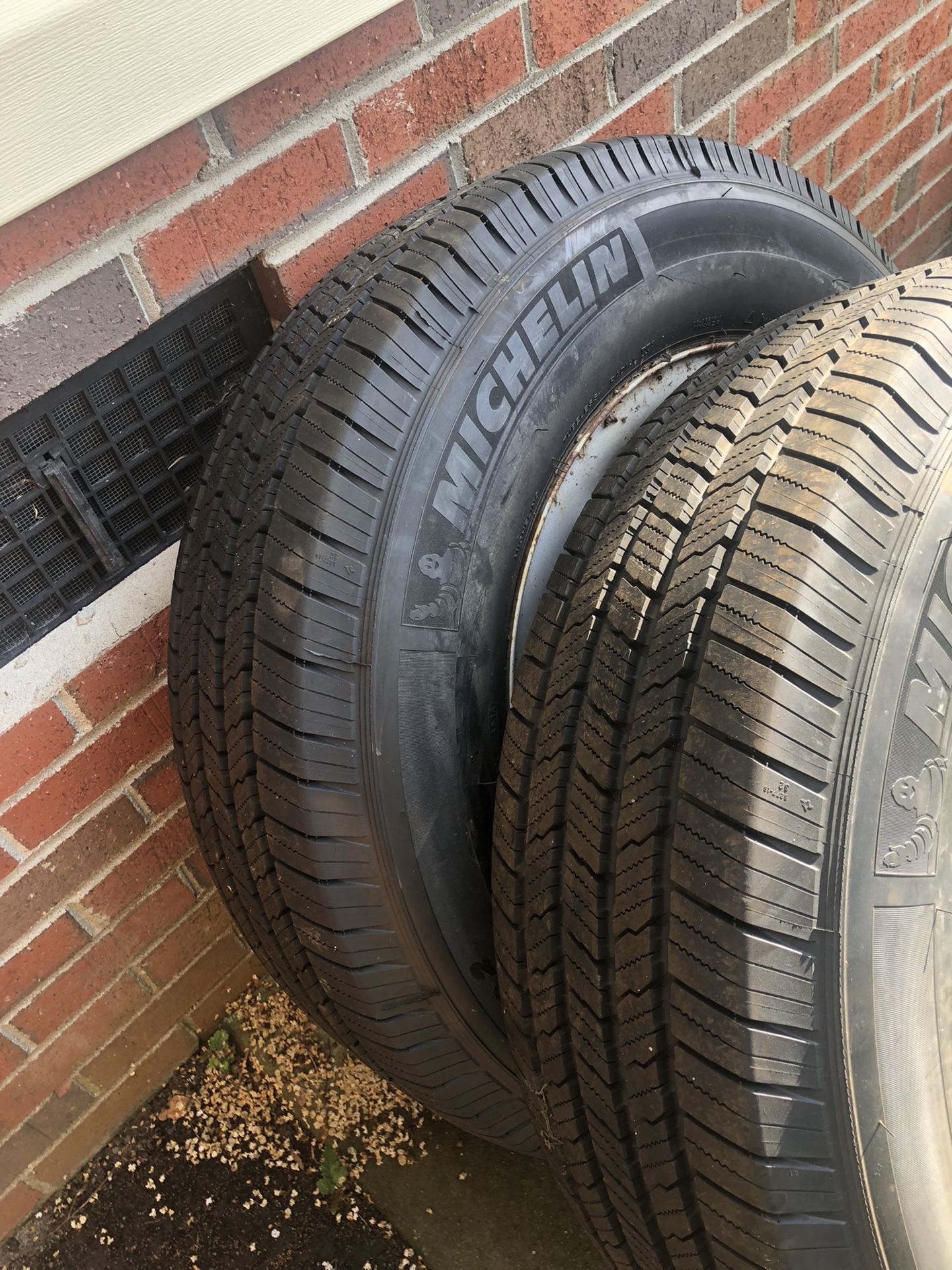 Michelin Tires 255/70/R18