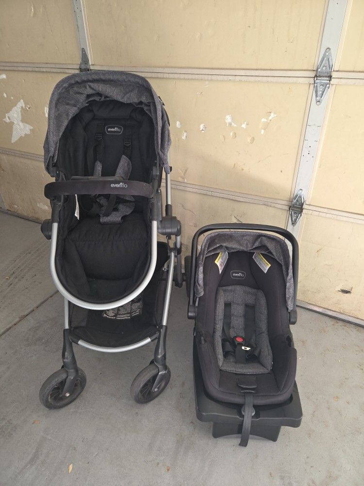 Evenflo Pivot