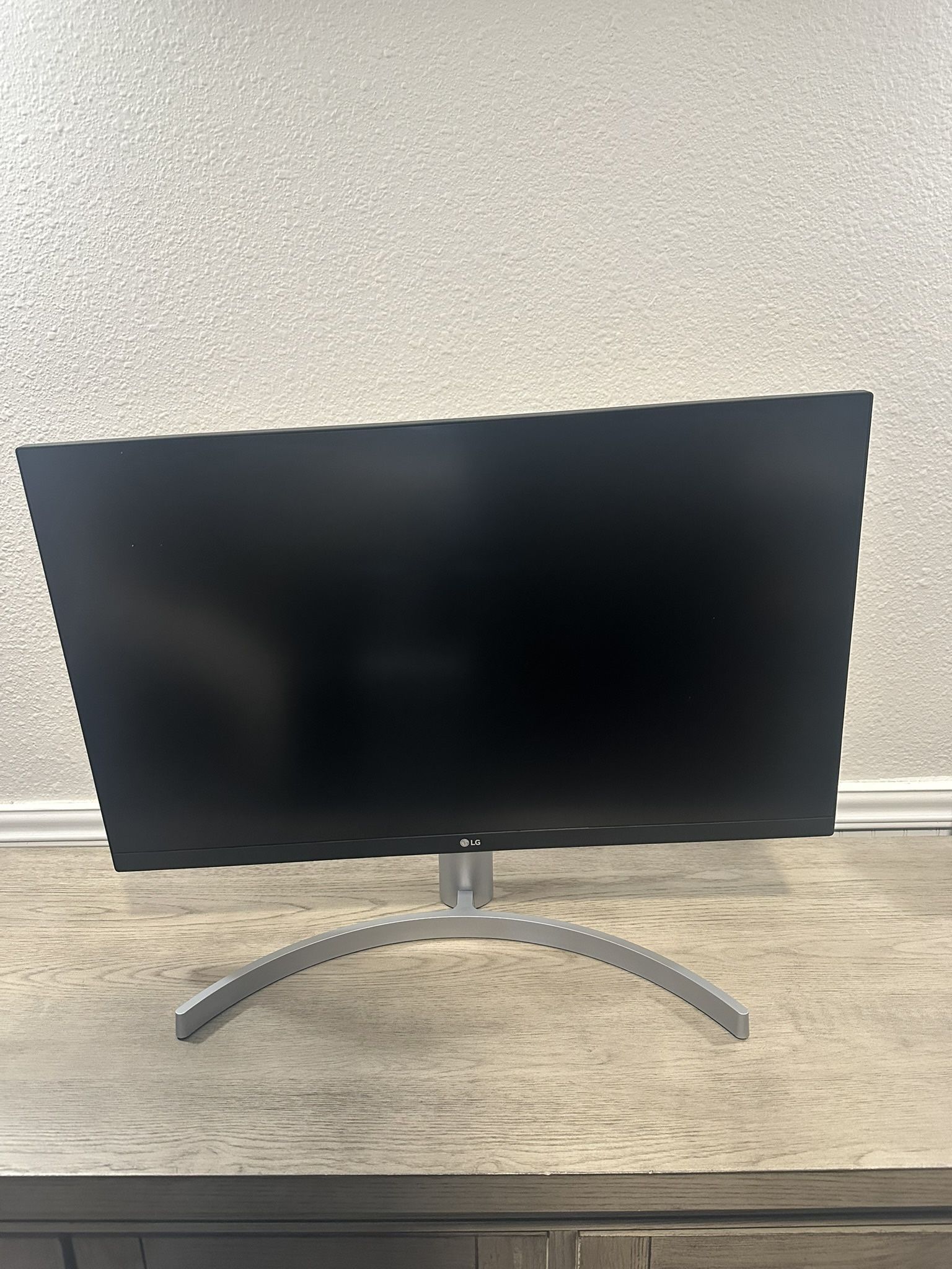 LG 4K Monitor