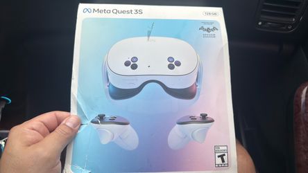 Meta Quest 3S VR Headset with Controllers