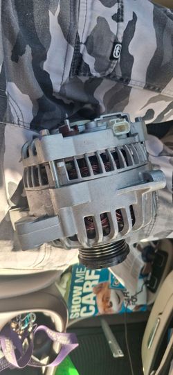 Alternator mustangs 05-09 used give me a ofert....