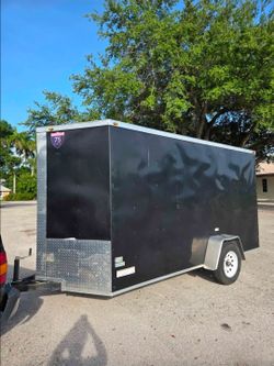 2023 Enclosed Trailer  6 x 12 + 2V-Nose