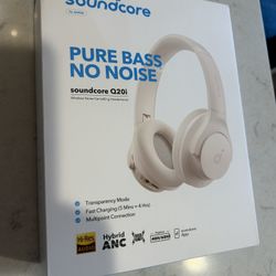 Pure Bass Headphones- No Noise! **NEW**