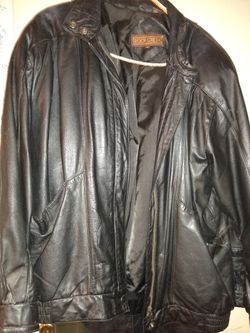 Women's leather jacket size medium