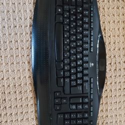 Logitech Keyboard MX 3200