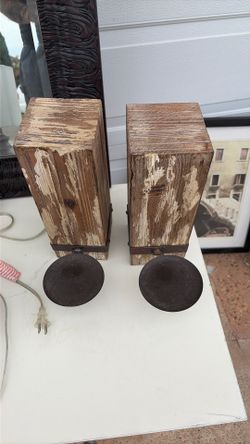 Candle wall hanger candelabra