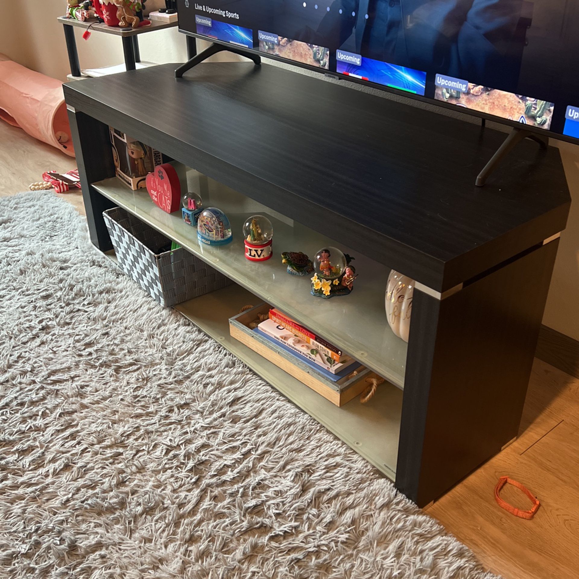 Tv Stand FREE