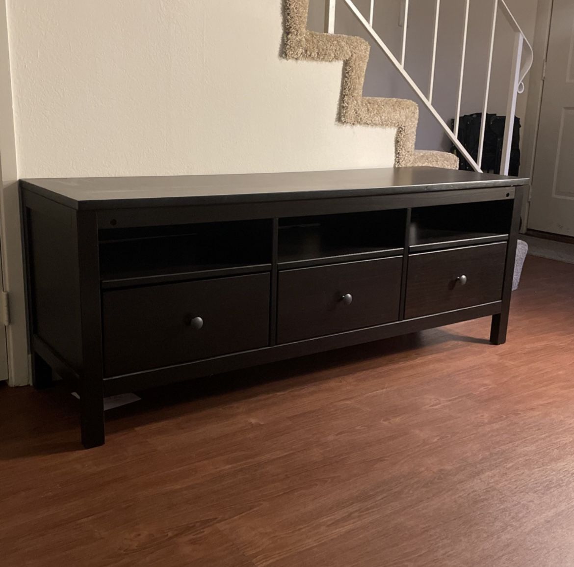 Like New Hemnes Entertainment Console