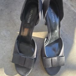 NEW Metaphor Black Heels – Size 8M