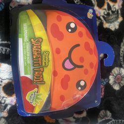 Spaghetti taco sensory toy