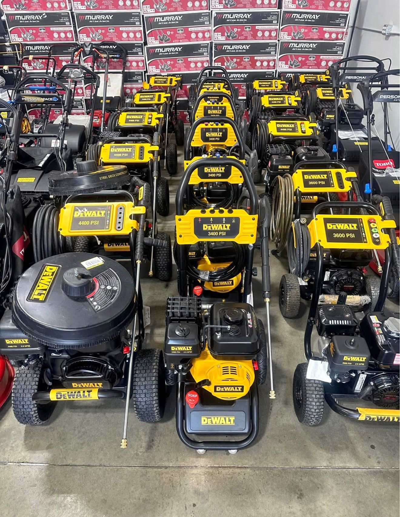 Outdoor Lawn Equipment (Read ad)