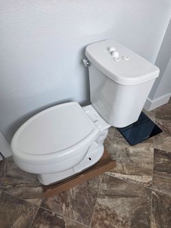 Free - 4 Sterling Toilets