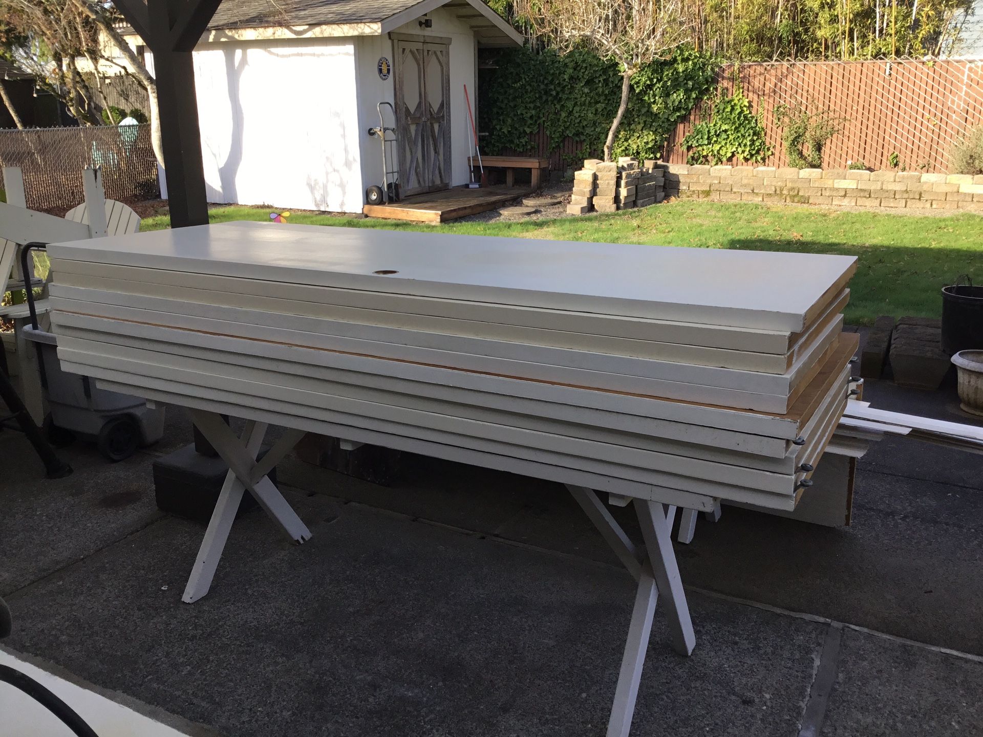 Free! 10 Hollow Core Interior Doors. Painted White.