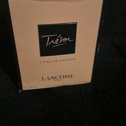 New TRESOR/Lancome  perfume 3.4
