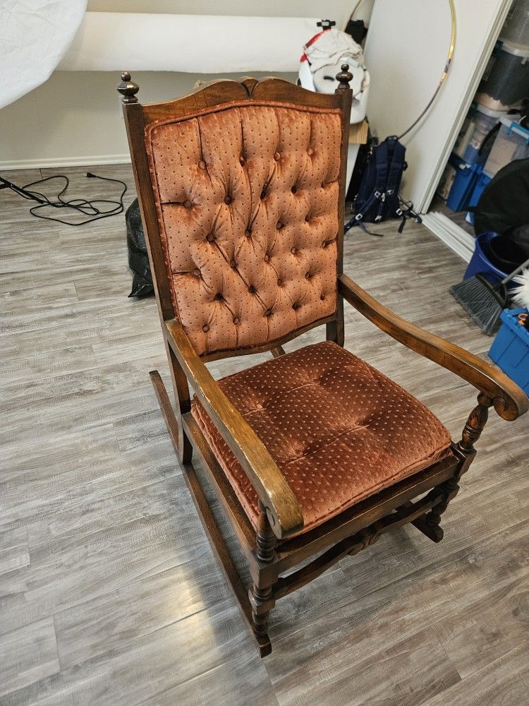 Free Adult Wooden Rocking Chair