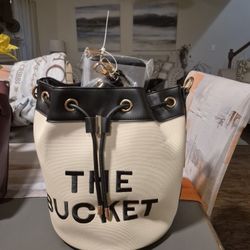 Bucket Bags 