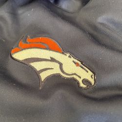 NFL Denver Broncos Jacket Youth. S-8. Like New ! 