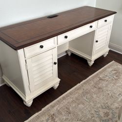 Havertys Executive Desk