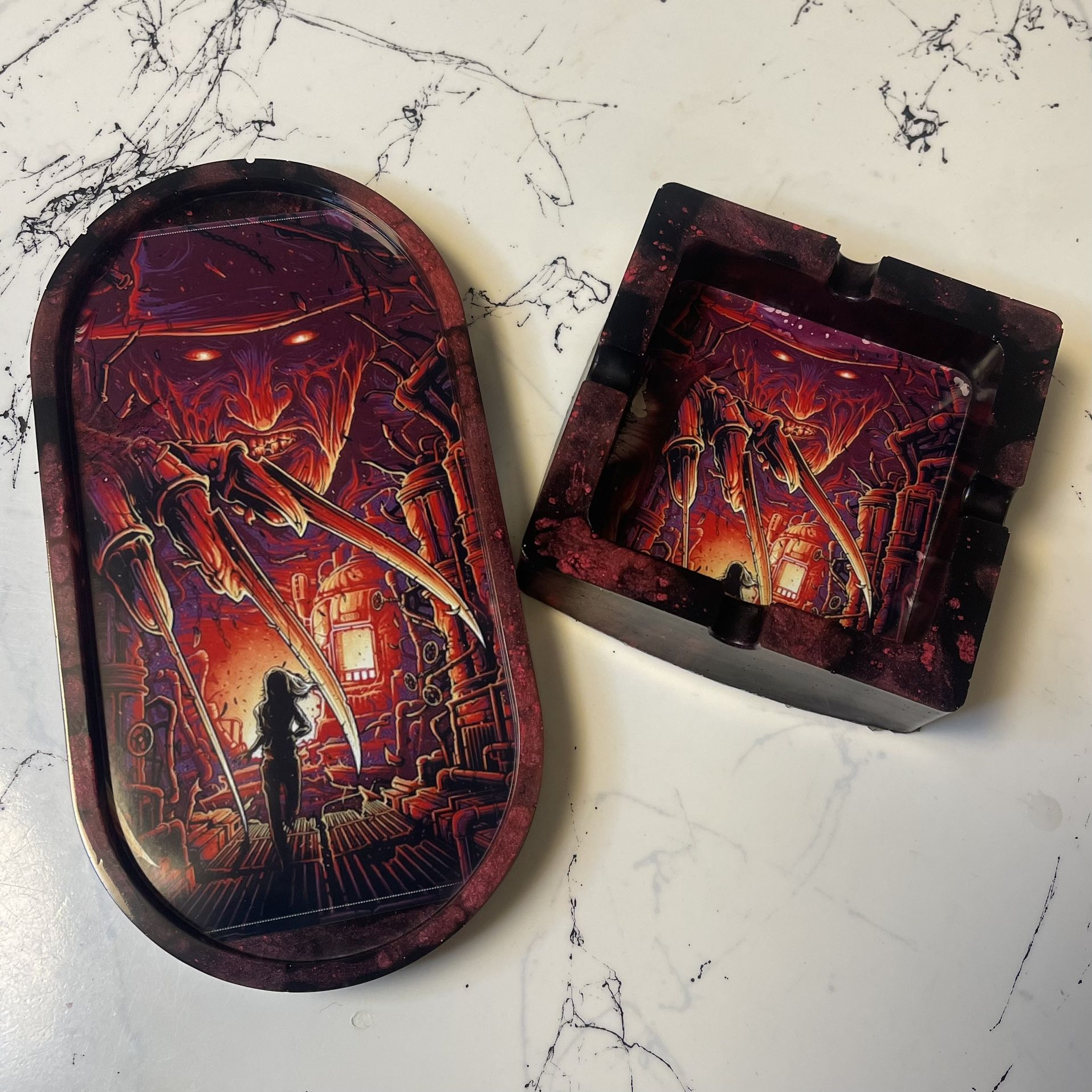 Freddy Krueger Ashtray & Tray Set