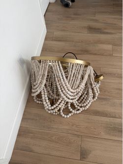 Free pendant light
