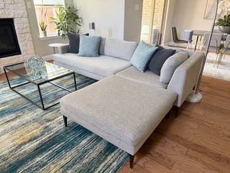 West Elm 108” Sectional Couch with Chaise – Light Gray
