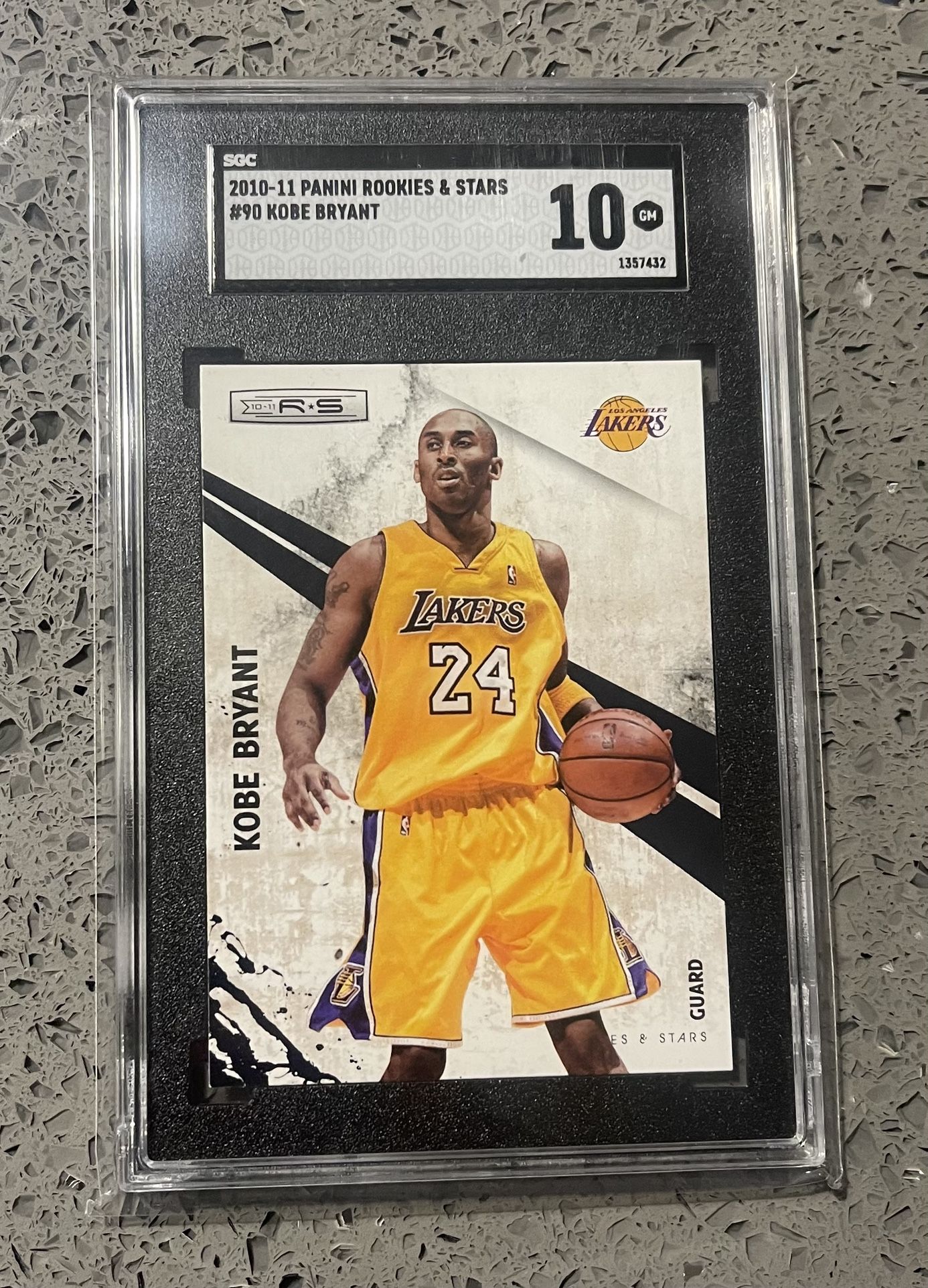 2010-11 Panini Rookies & Stars #90 Kobe Bryant SGC 10