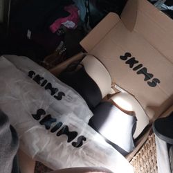 Skims Bras (2) 38DD PUSH UP