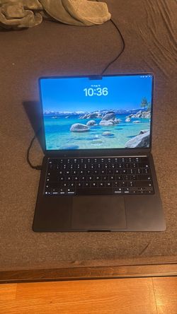 Apple MacBook Air Laptop Space Gray m5