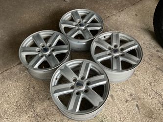 Ford F150 aluminum 17 inch wheels excellent condition