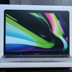 2022 MacBook Pro 13.3 inch with m2 chip