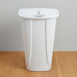 Sterilite 11 Gallon Swing Top White Wastebasket / Trash Bin