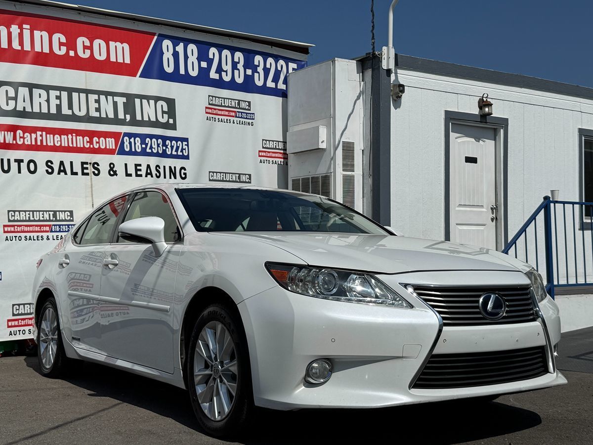 2013 Lexus ES 300h