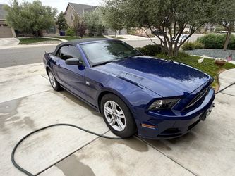 Ford mustang gt 2014